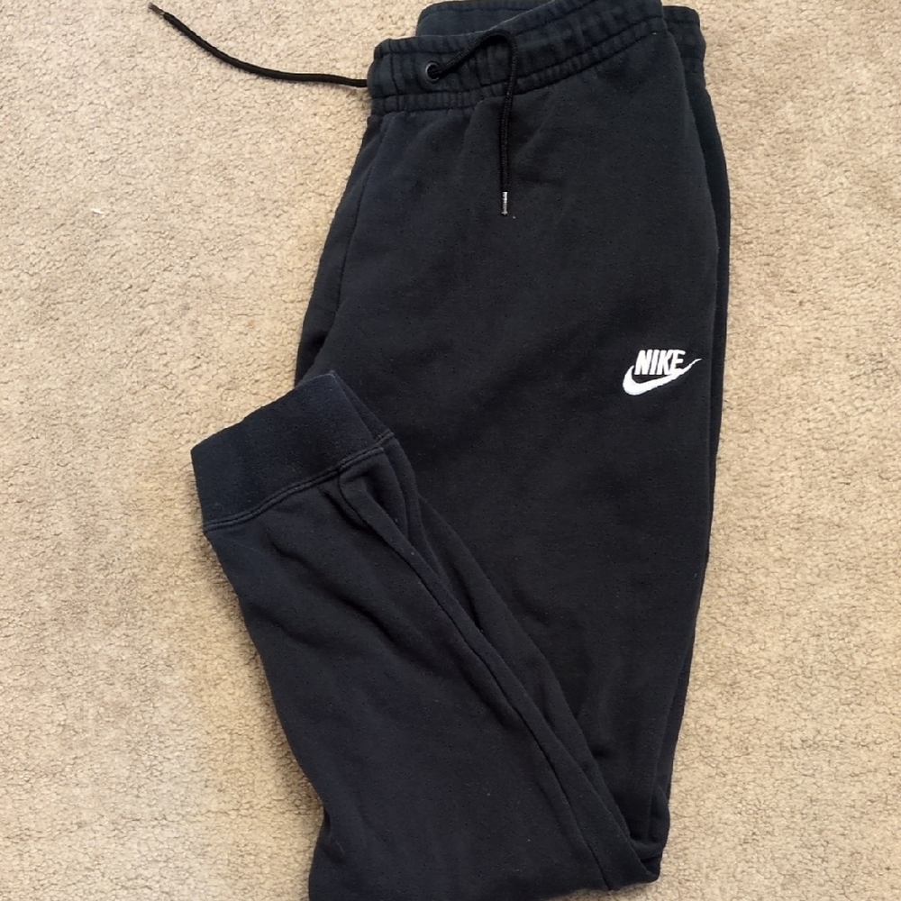 Nike Men's Black Sweatpants